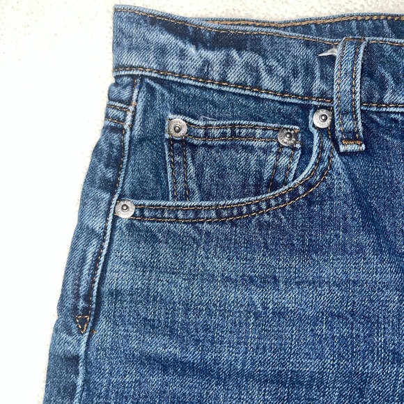 GAP Denim Shorts - Picture 4 of 10
